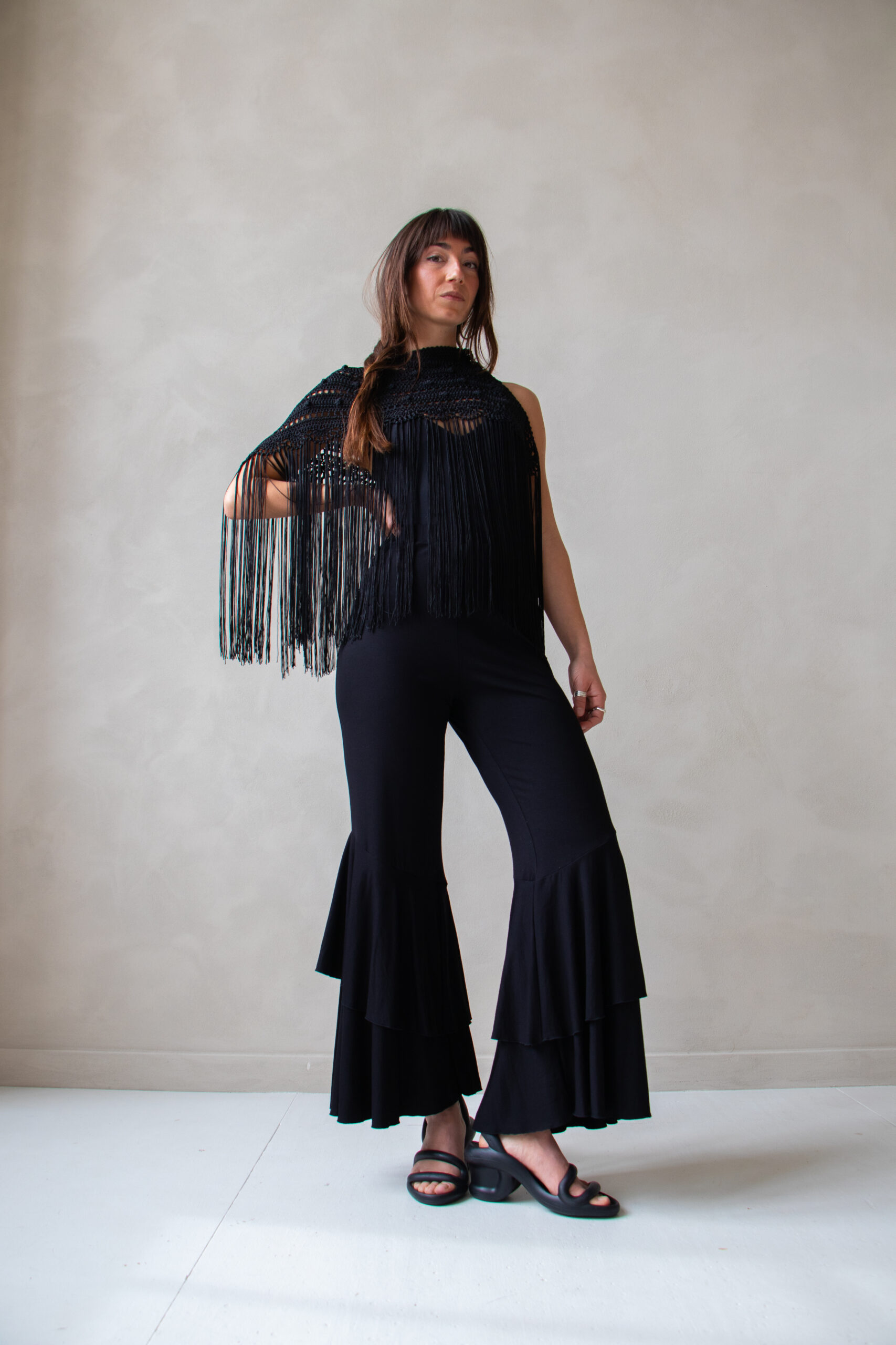 IMG_8778 copia A MANO / TOP ™️ FlamencoFamily HANDCRAFTED SHAWL / TOP ™️ FlamencoFamily - Imagen 6